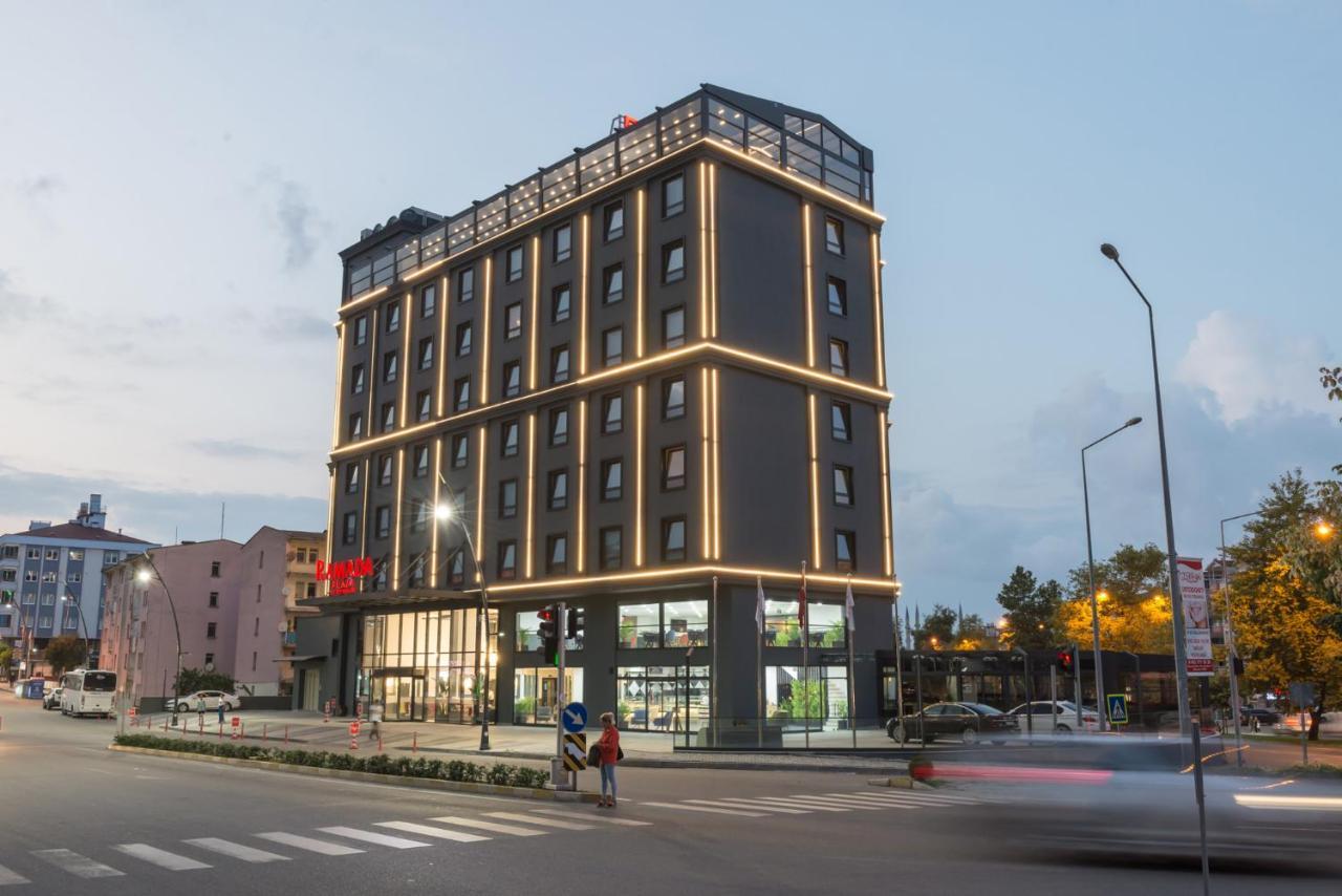 Hotel Ramada Plaza By Wyndham Ordu Extérieur photo