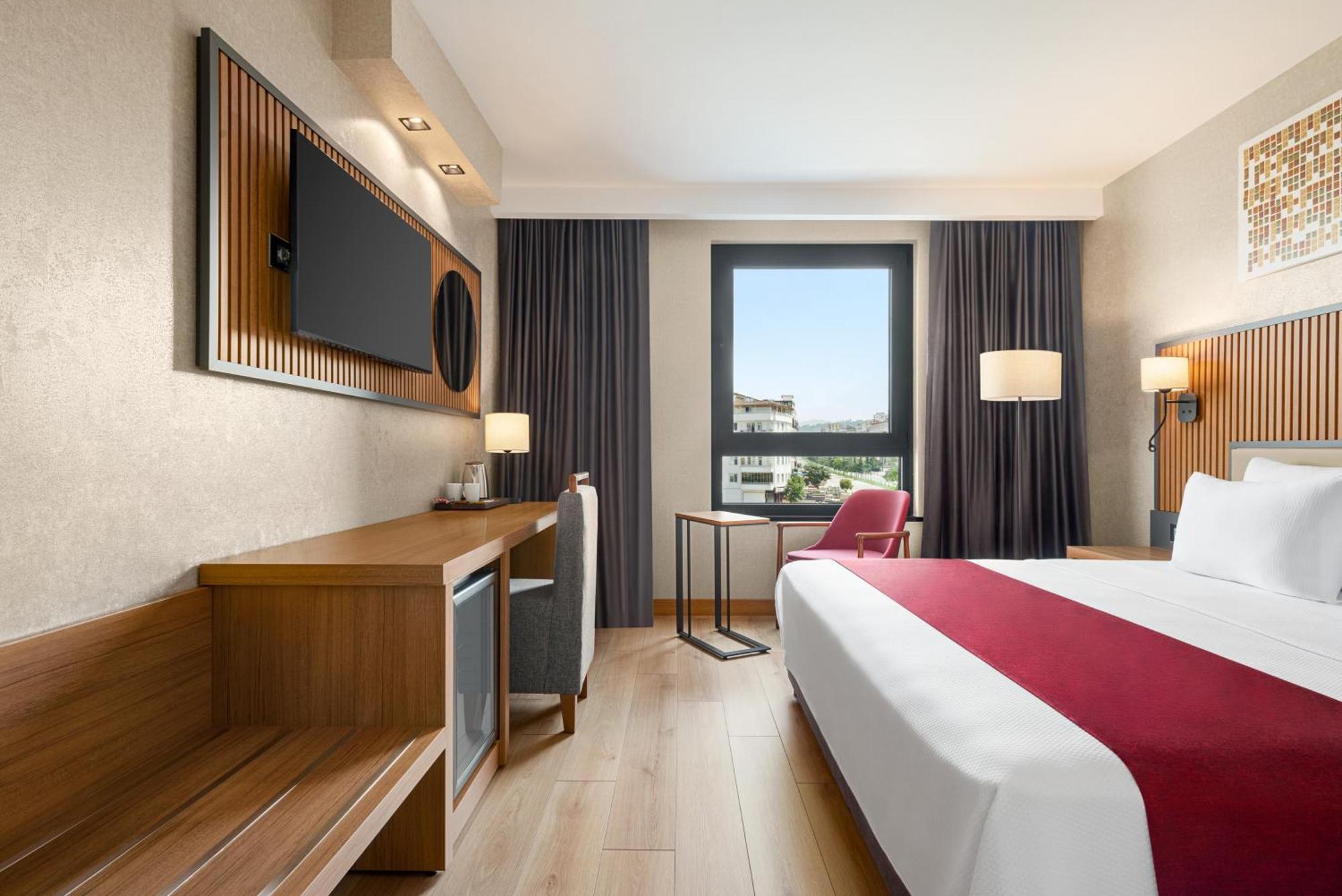 Hotel Ramada Plaza By Wyndham Ordu Extérieur photo